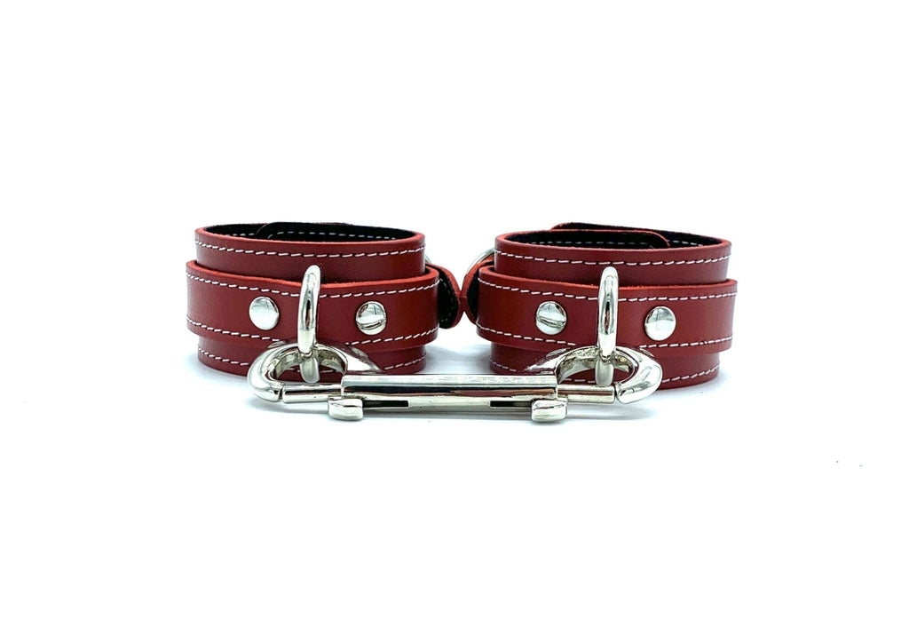 TANGO 8 Piece Italian Leather Bondage Set