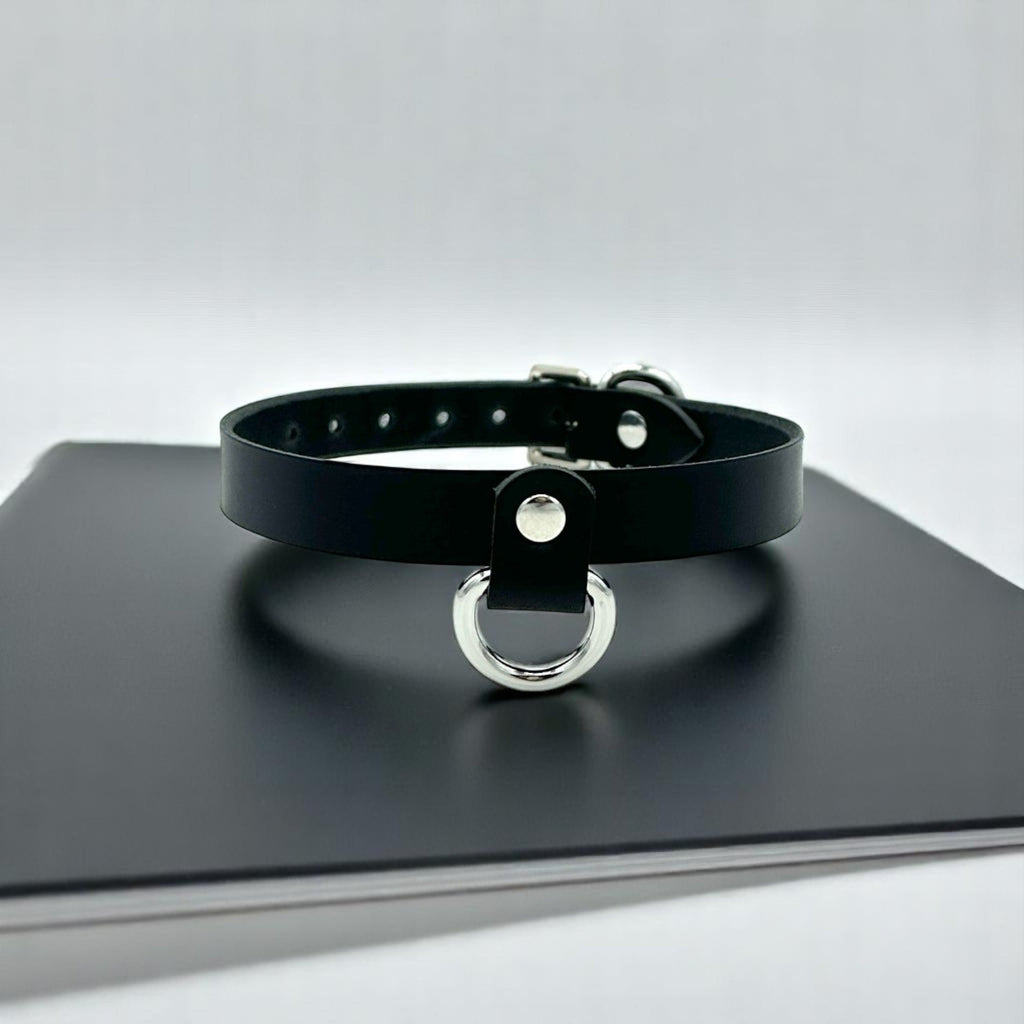 MAYA Italian Leather Day Collar