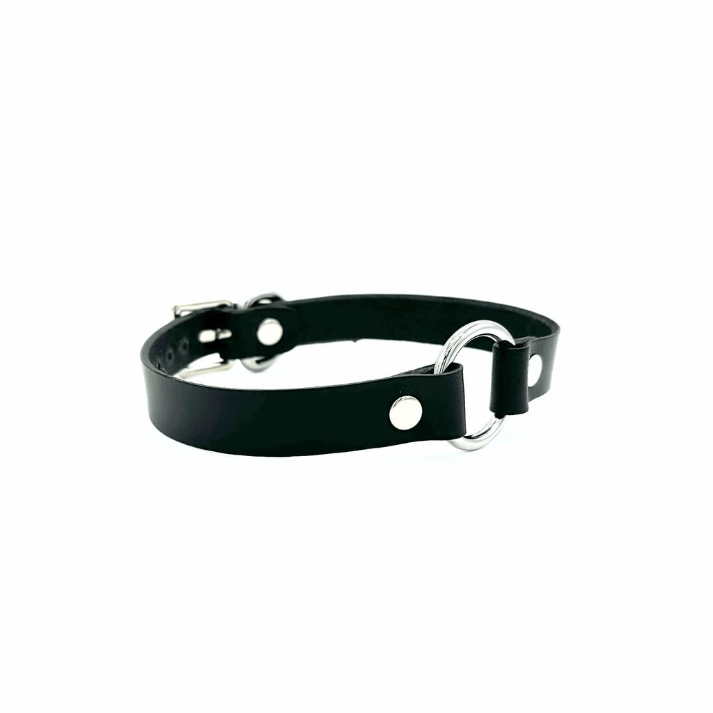 ORIA Italian Leather O Ring Choker
