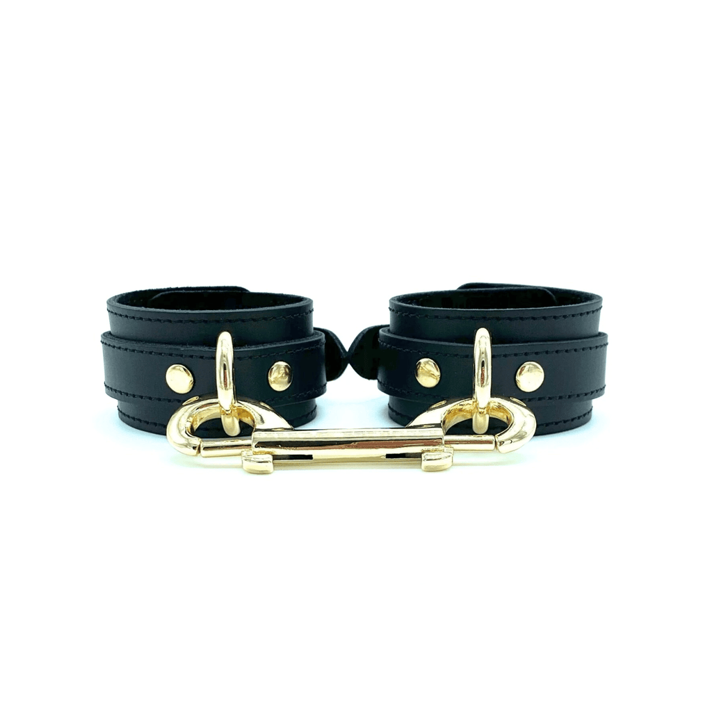 TANGO 7 Piece Black Italian Leather Kit Black