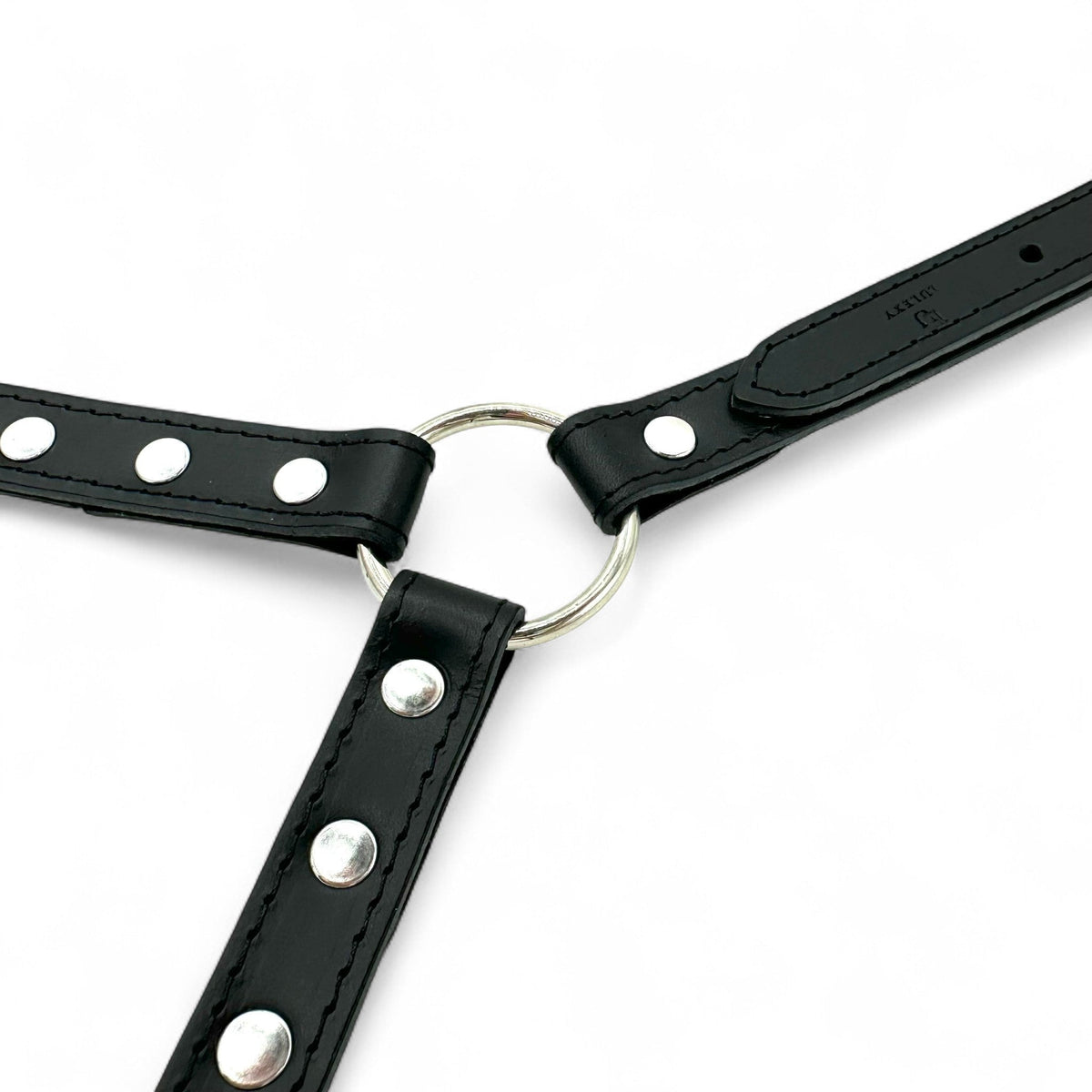 TANGO Leather 3-Way Connector